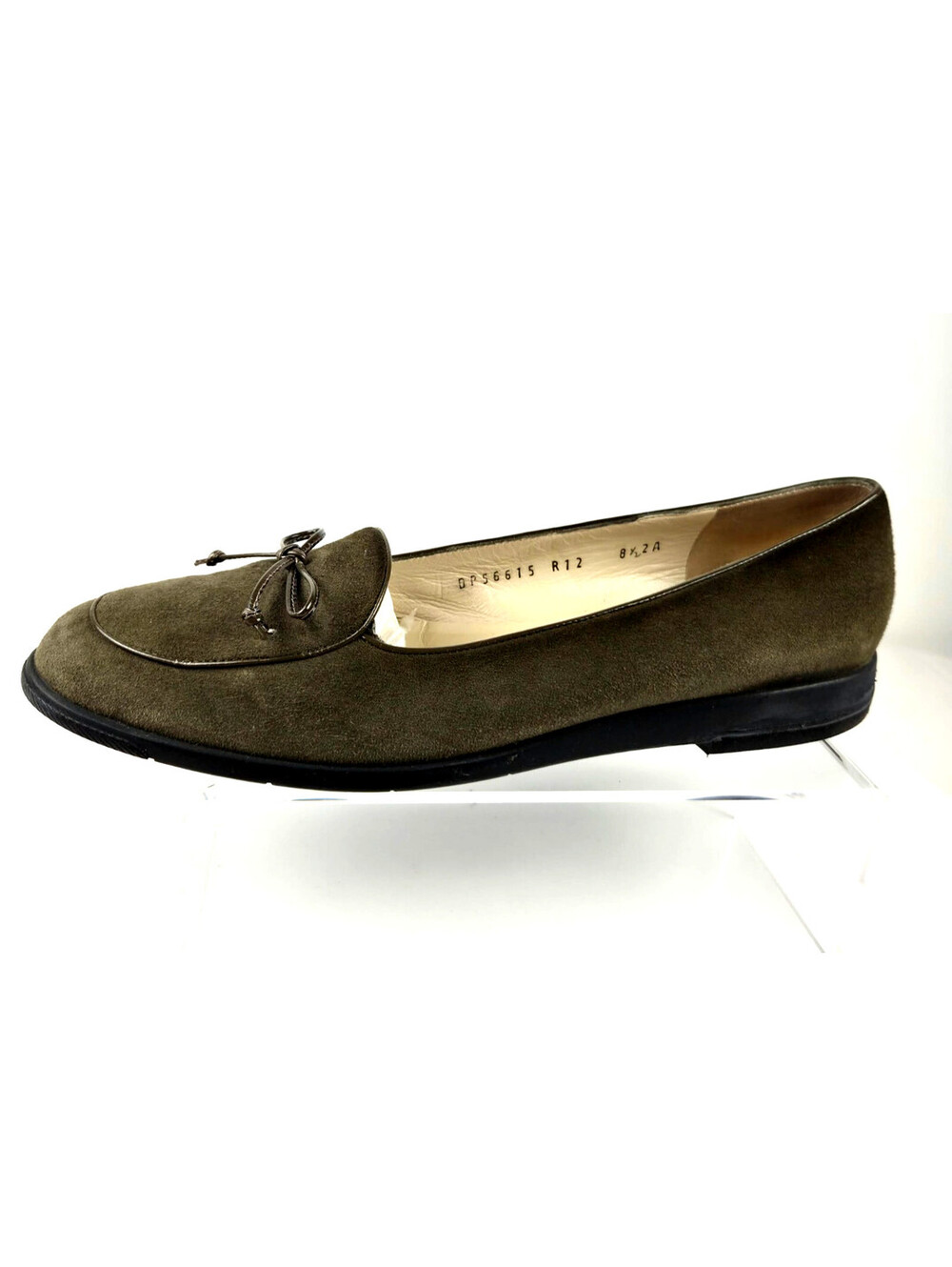 Salvatore Ferragamo Boutique GAG Olive Green Suede Bow Loafers 8.5 AA Vintage
